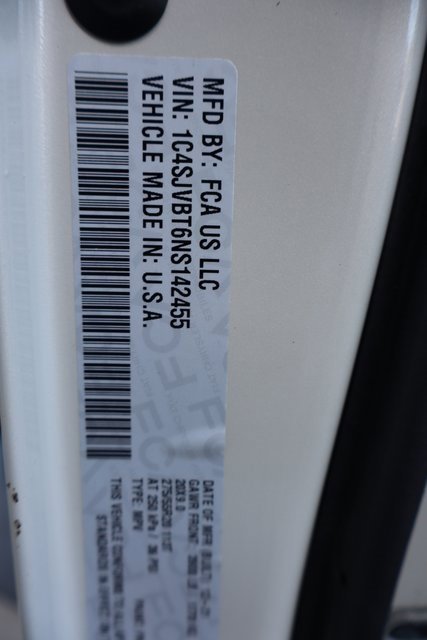 Used 2022 Jeep Wagoneer Series II image 38