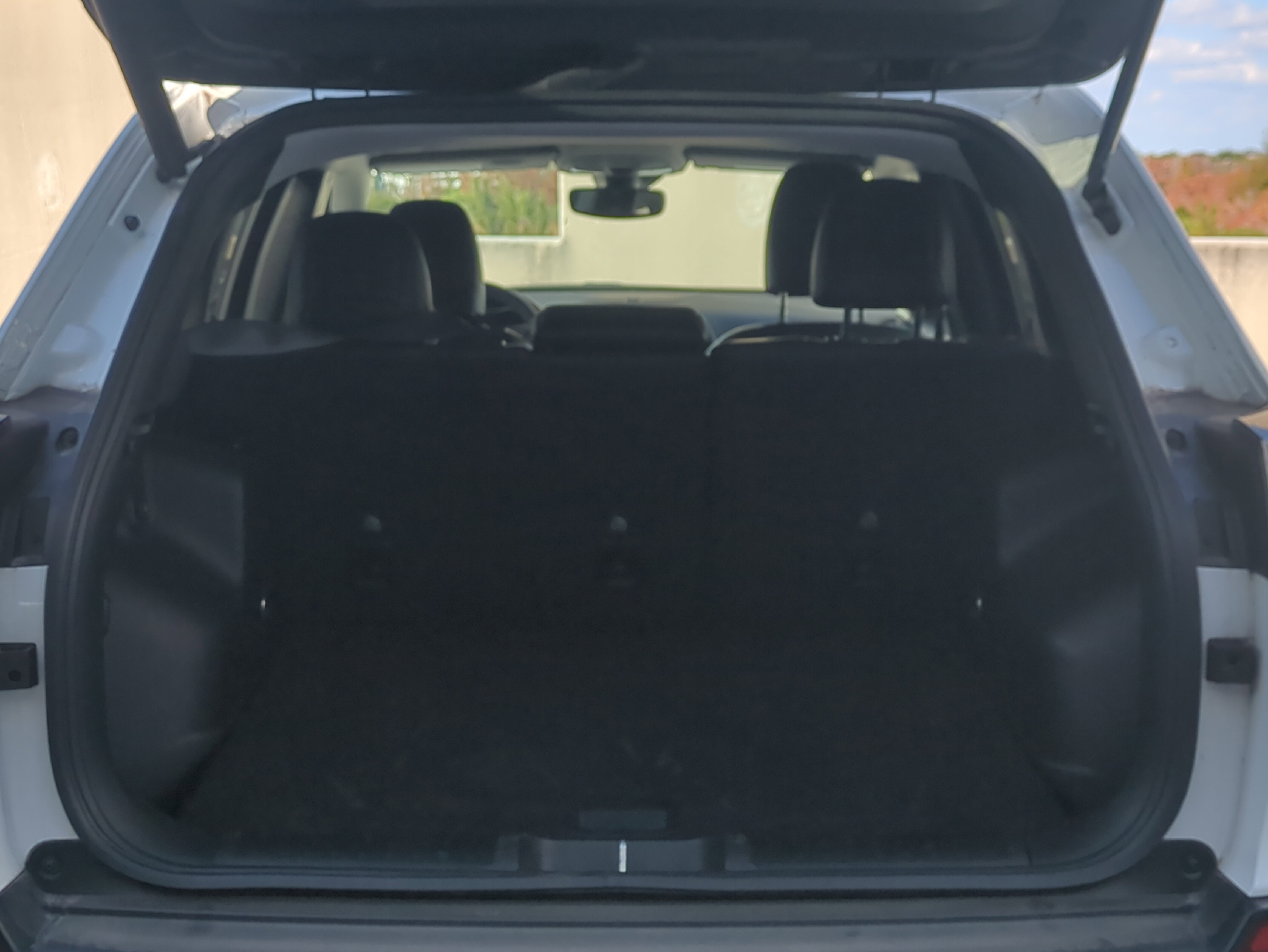 Certified 2023 Jeep Cherokee Altitude Lux image 13