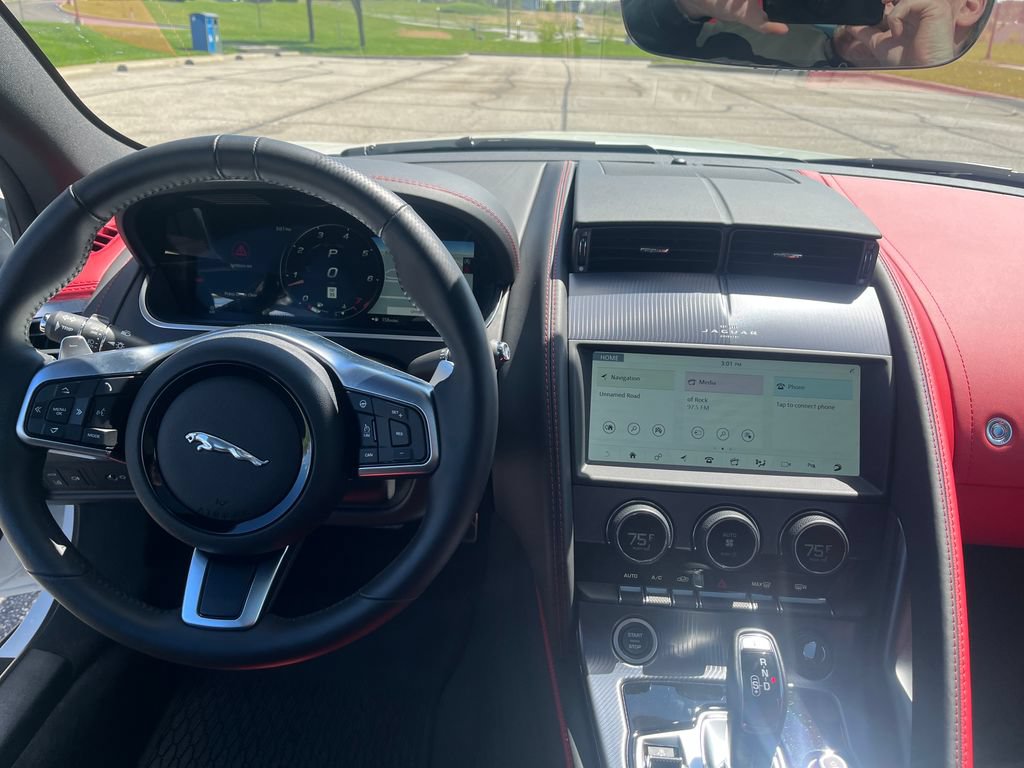 Used 2024 Jaguar F-TYPE R-Dynamic RWD image 12