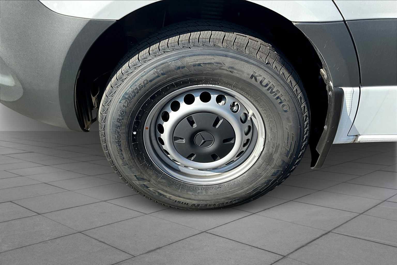 New 2025 Mercedes-Benz Sprinter 2500 image 11