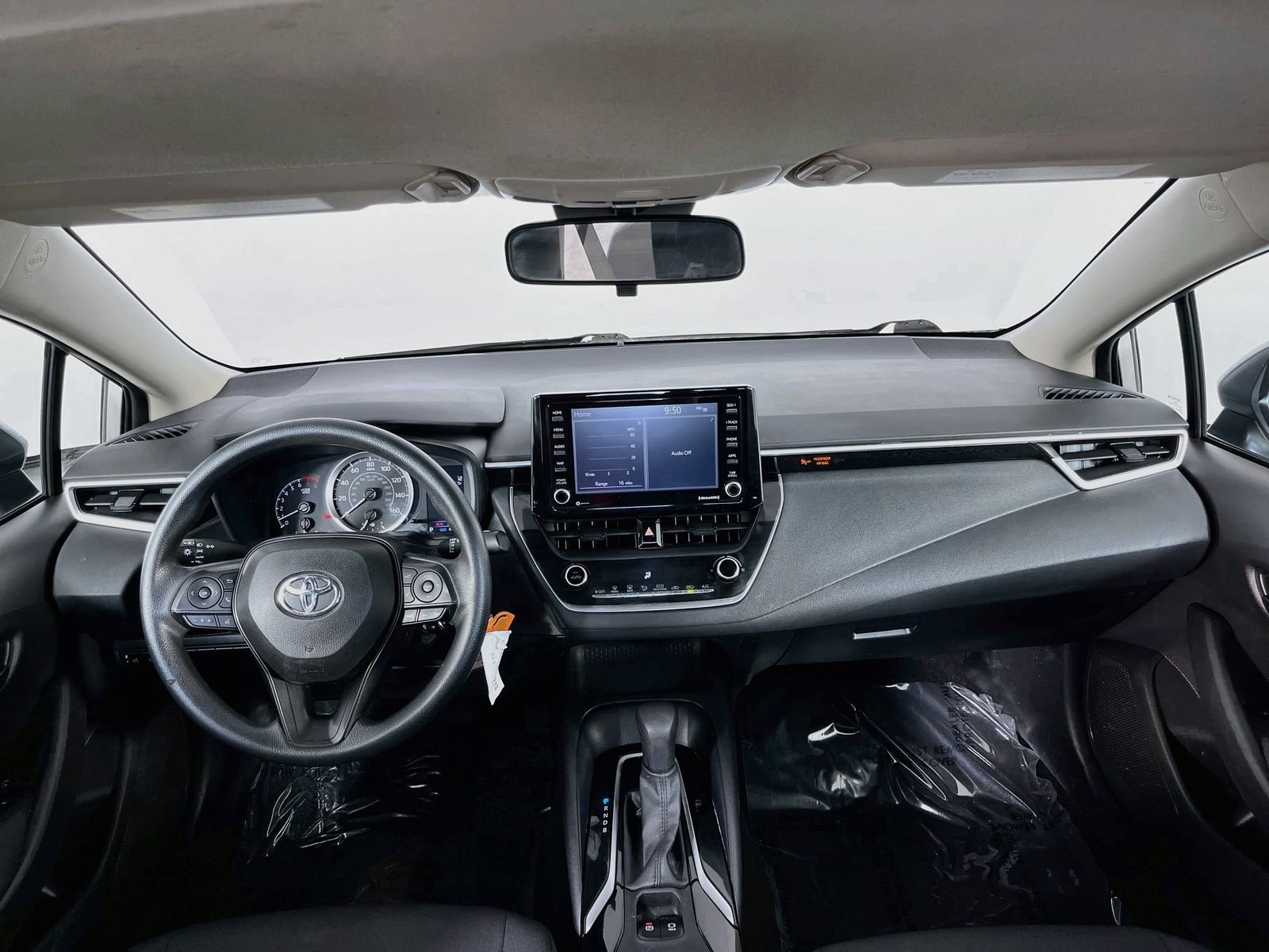 Used 2022 Toyota Corolla LE FWD image 9