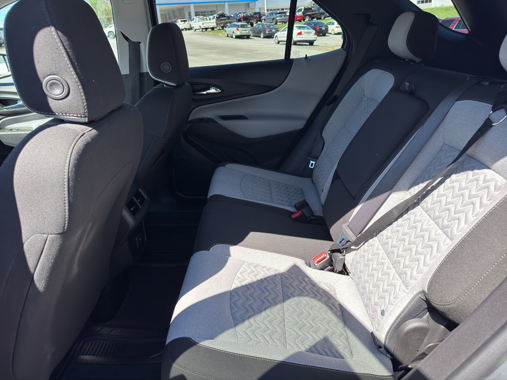 Used 2023 Chevrolet Equinox LS image 15