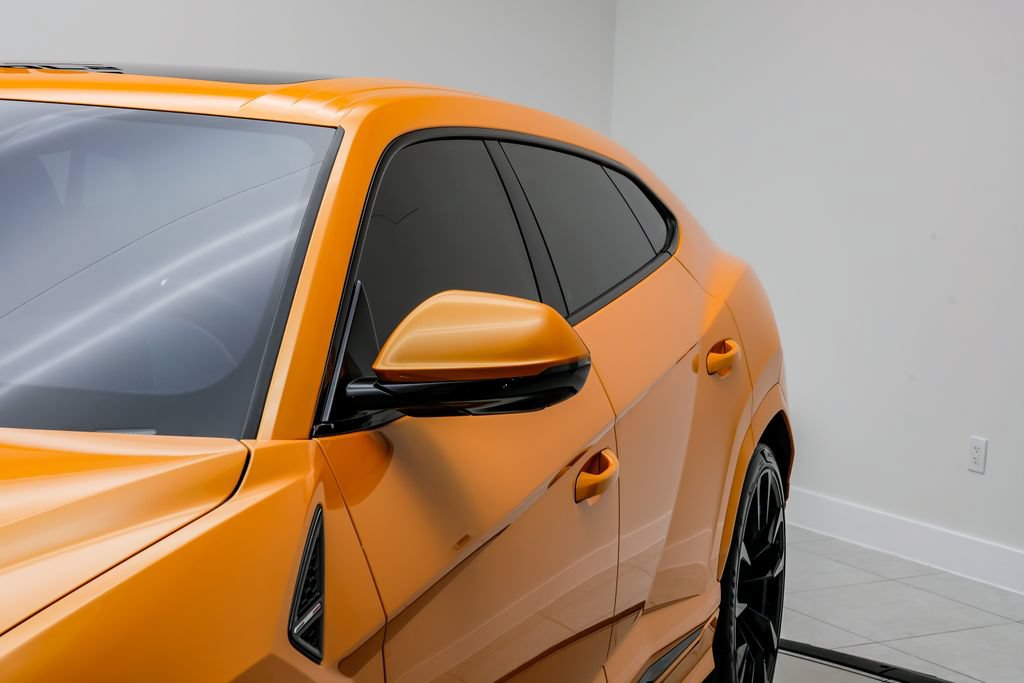 Used 2022 Lamborghini Urus AWD/4WD image 50