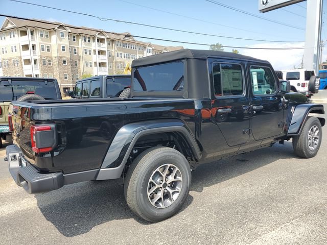 New 2025 Jeep Gladiator Sport AWD/4WD image 6