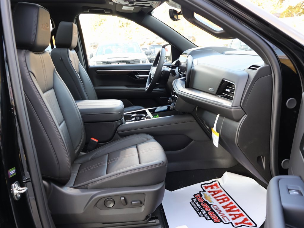 New 2025 Chevrolet Suburban High Country image 44