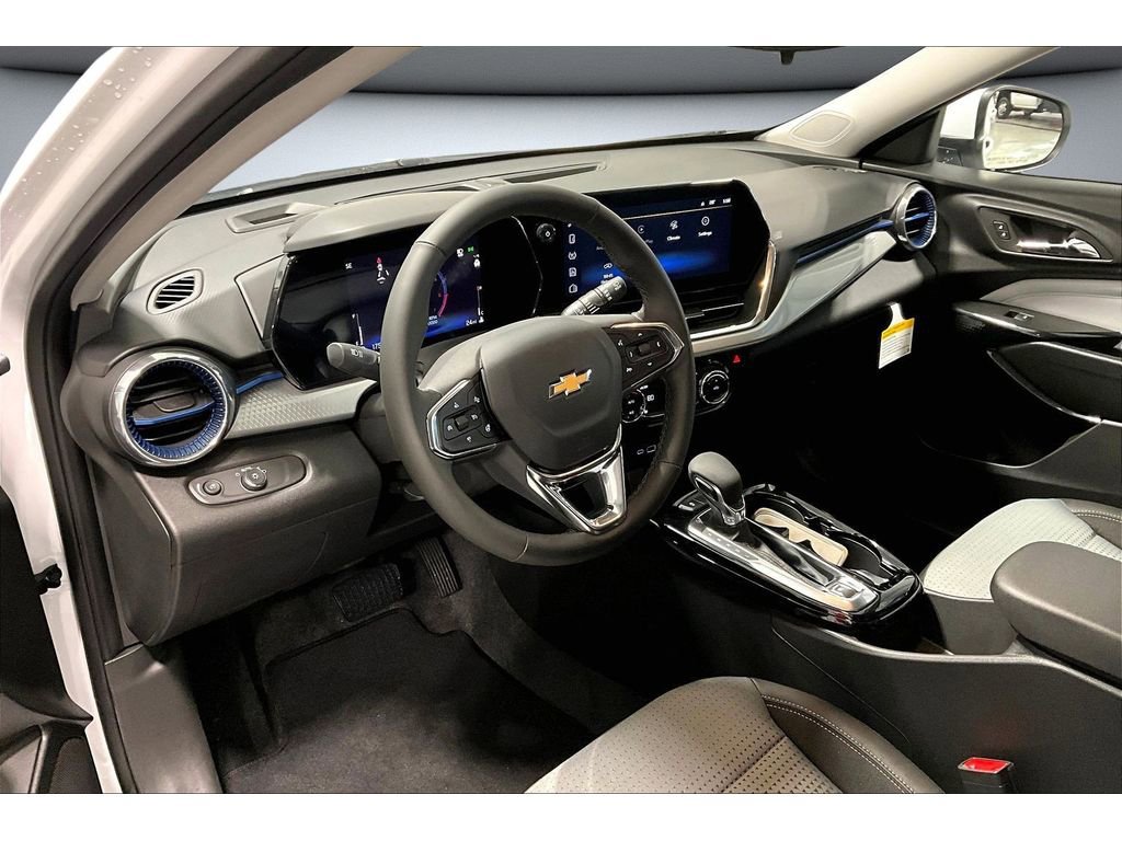 New 2026 Chevrolet Trax LT image 7