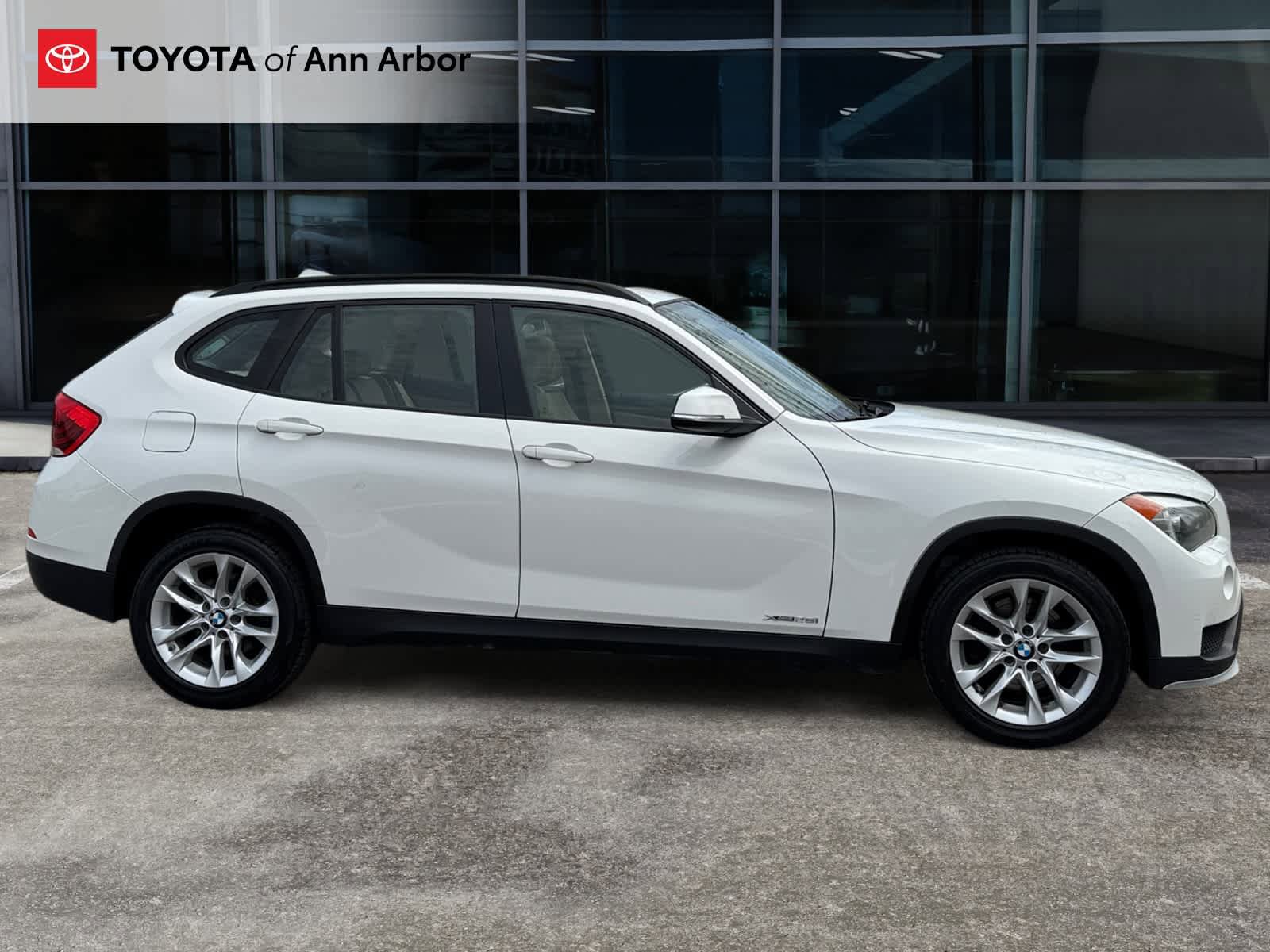 Used 2015 BMW X1 xDrive28i AWD/4WD image 12