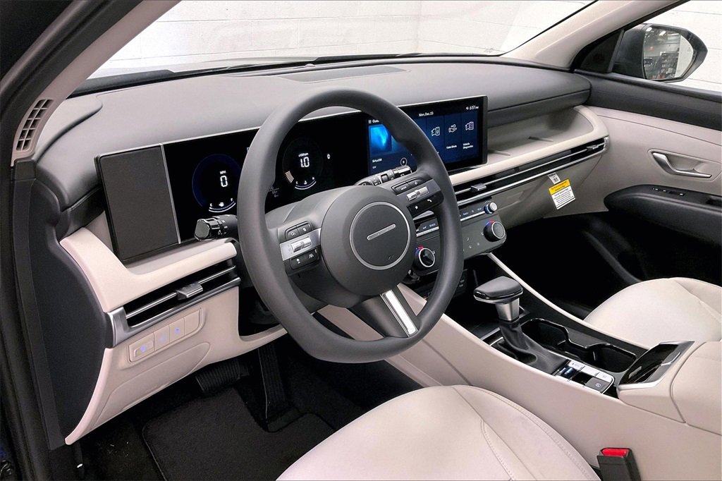 New 2025 Hyundai Tucson SEL image 7