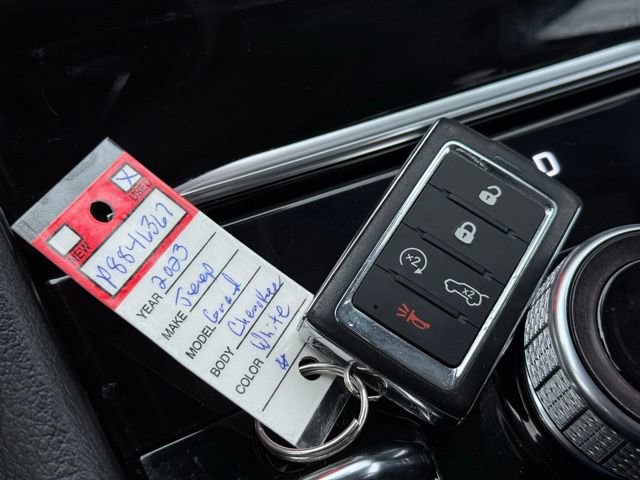 Used 2023 Jeep Grand Cherokee L Limited image 41