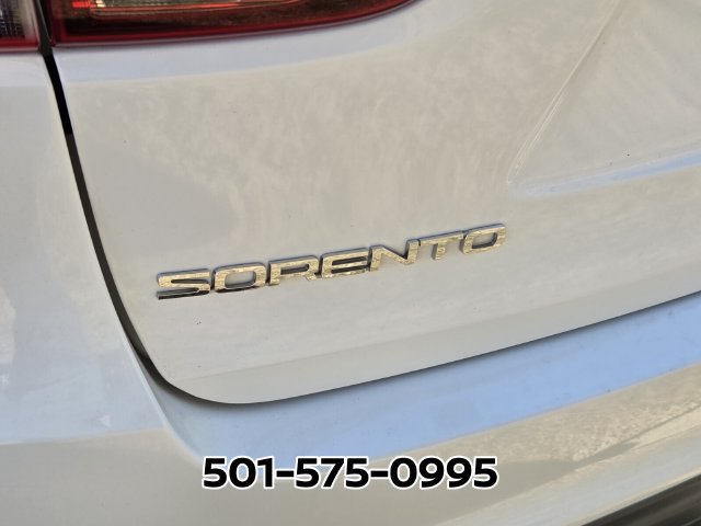 Used 2020 Kia Sorento FWD V6 image 10