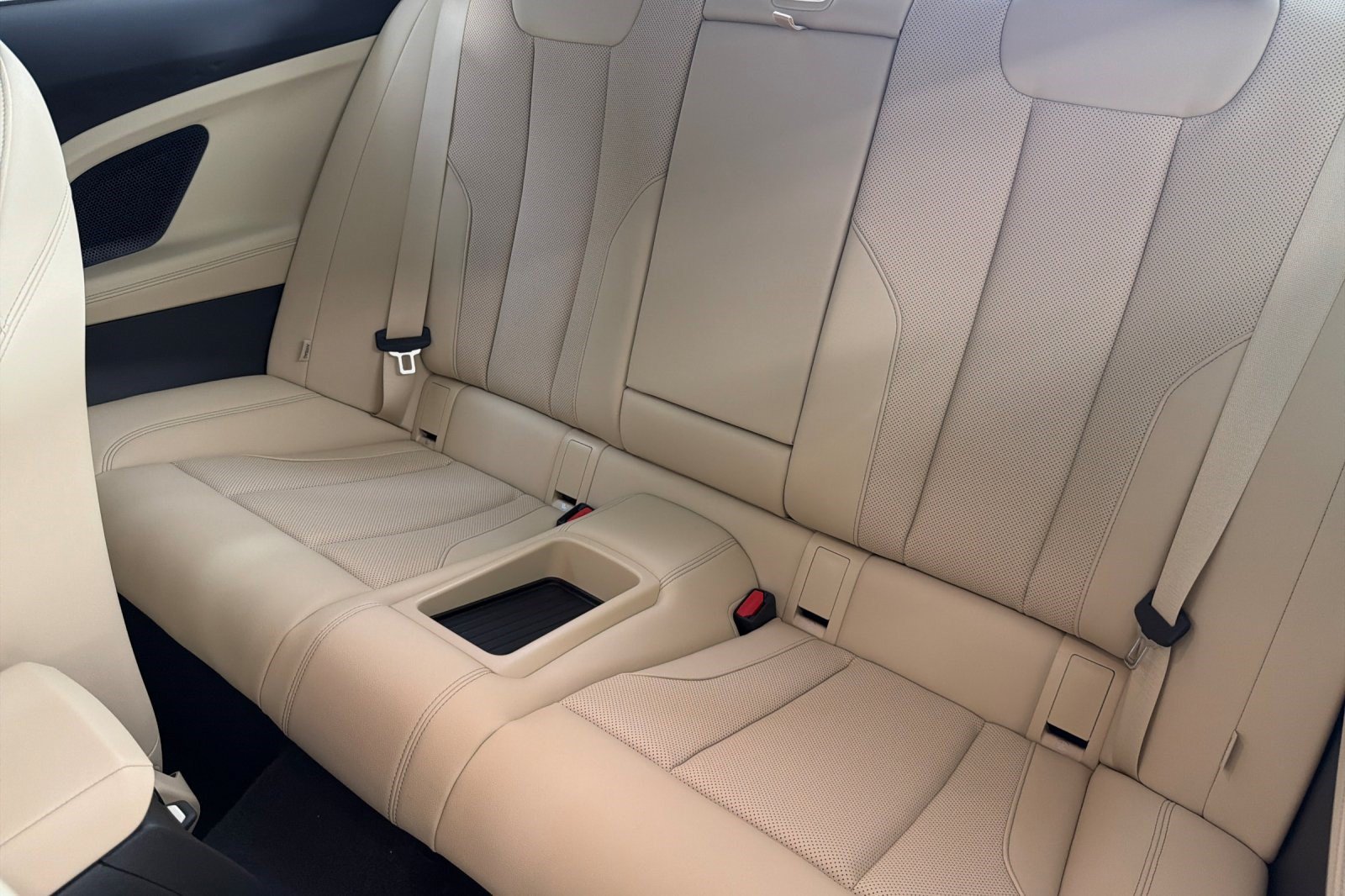 New 2026 BMW 230i Coupe w/ Convenience Package RWD image 23