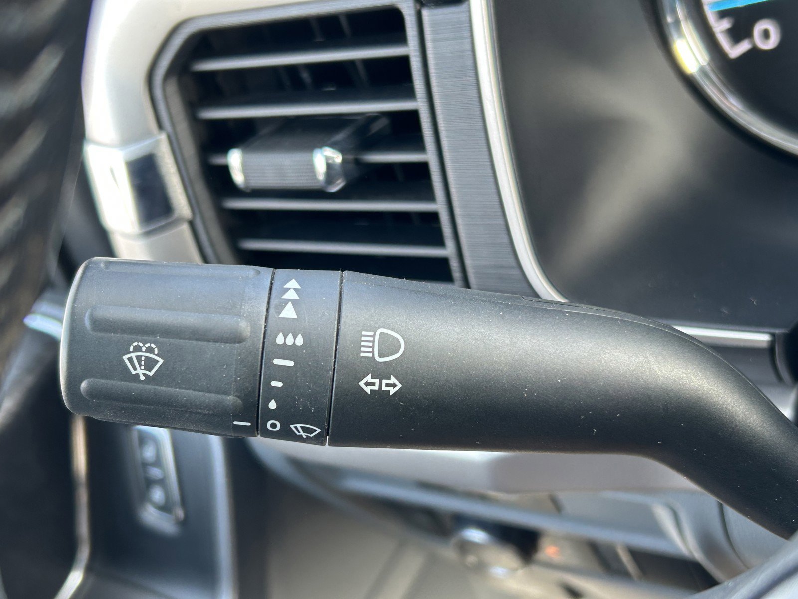 Used 2022 Ford F150 XLT w/ Equipment Group 301A Mid image 22