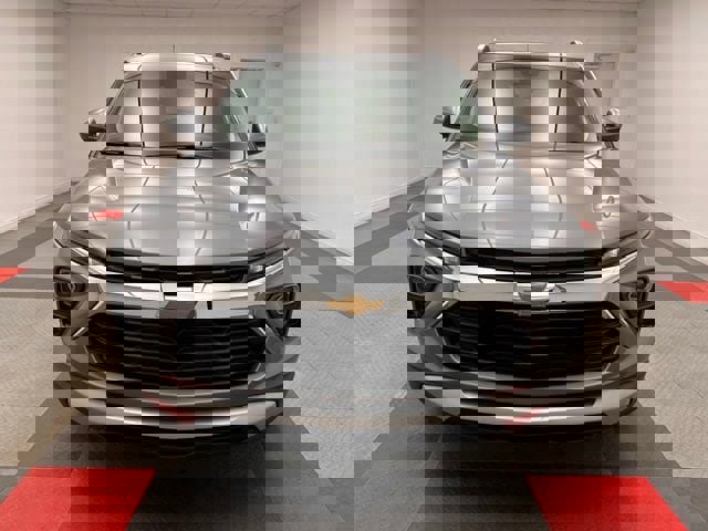 New 2026 Chevrolet TrailBlazer LT w/ Driver Confidence Package image 2