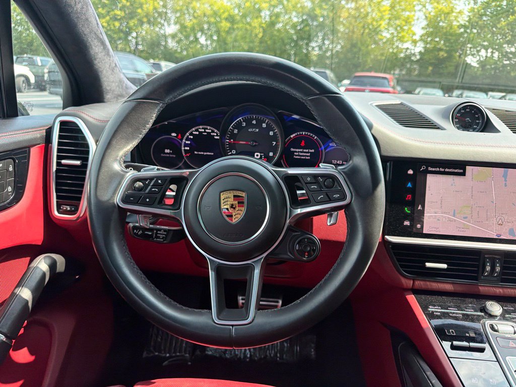 Used 2023 Porsche Cayenne GTS AWD/4WD image 13