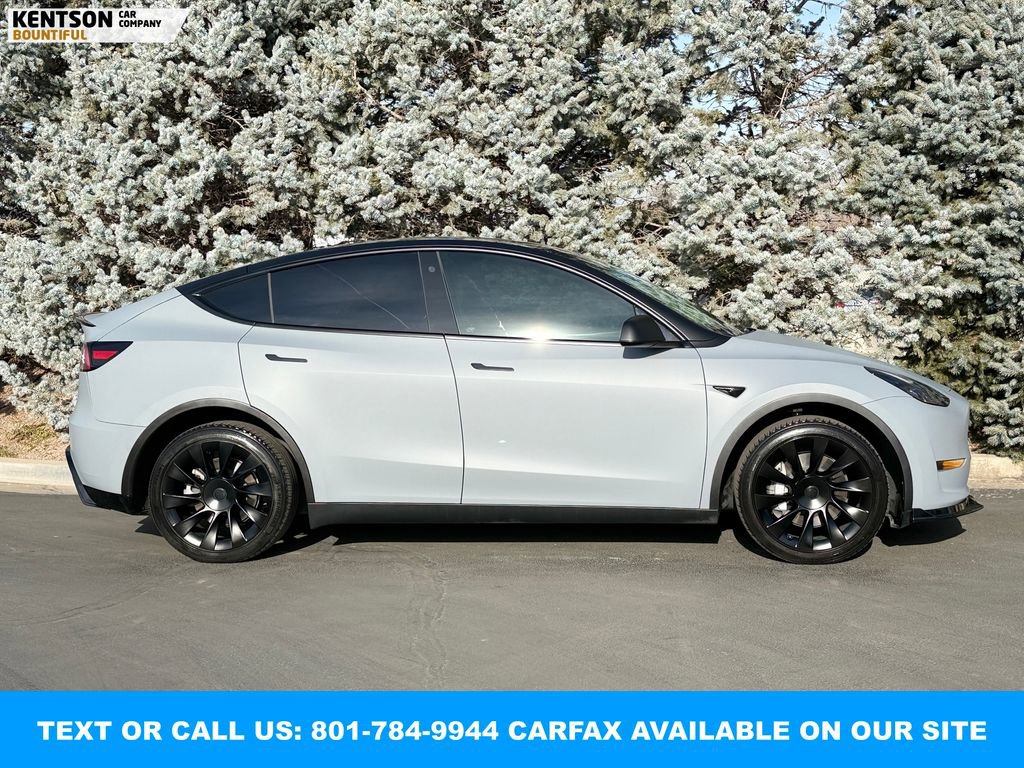 Used 2023 Tesla Model Y Long Range image 10