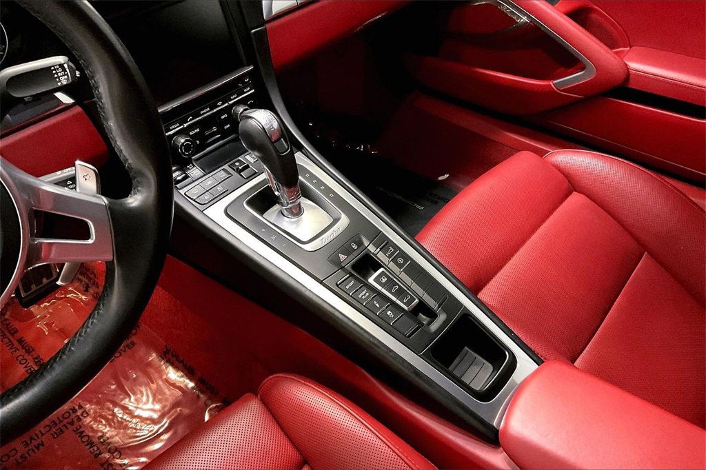 Used 2016 Porsche 911 Turbo image 12