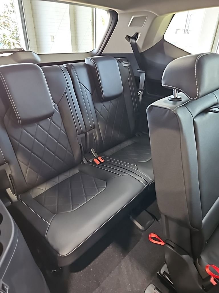 New 2026 Volkswagen Atlas SEL Premium R-Line image 19
