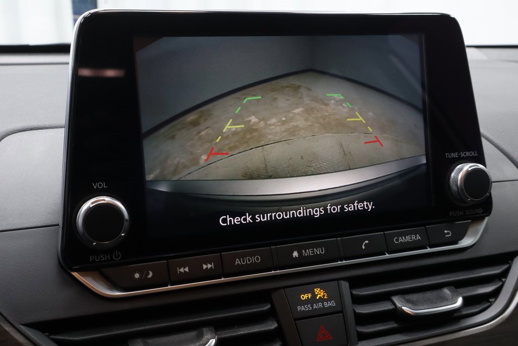 Certified 2024 Nissan Altima 2.5 SV image 3