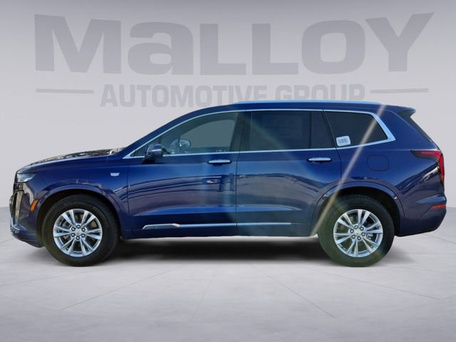 Used 2025 Cadillac XT6 Luxury image 2