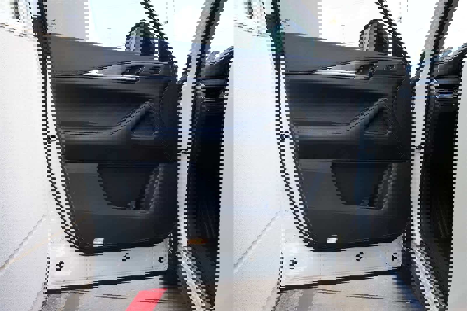 Used 2023 INFINITI QX60 Luxe w/ Cargo Package image 18