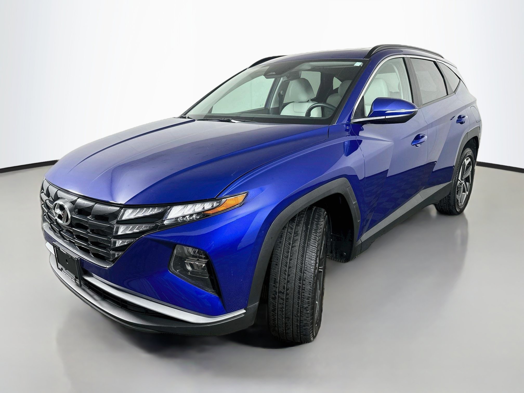 Certified 2024 Hyundai Tucson SEL w/ Convenience Package AWD/4WD image 3