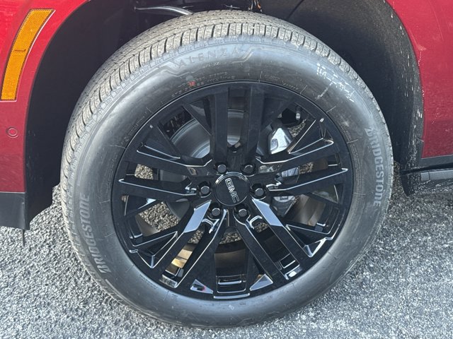 New 2026 GMC Yukon XL Denali w/ Sun & Power Step Package image 14