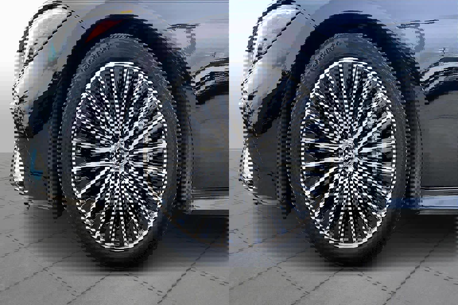 Used 2024 Mercedes-Benz CLE 450 4MATIC Coupe image 10