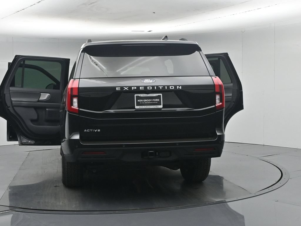 New 2026 Ford Expedition Active AWD/4WD image 36