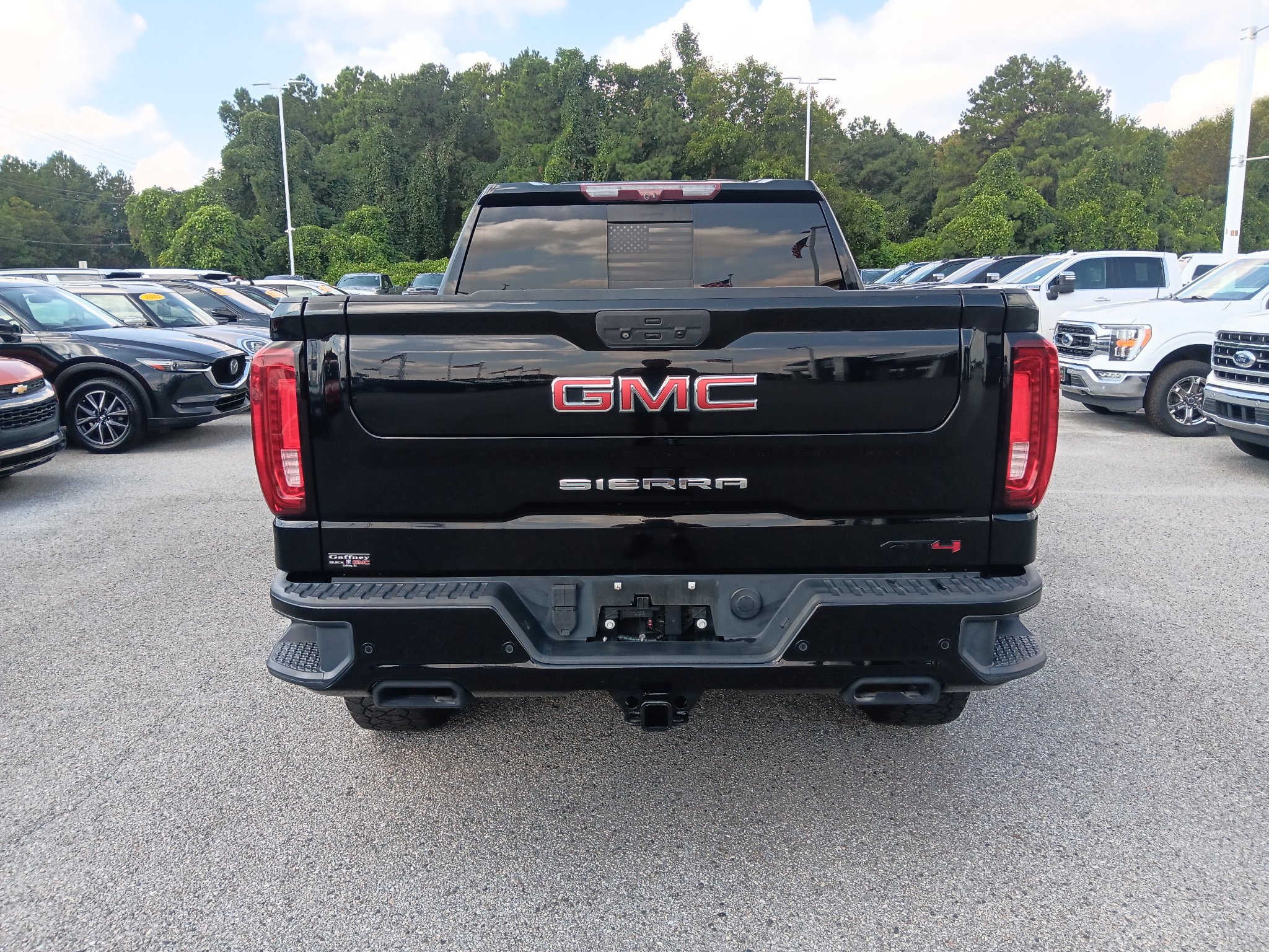 Used 2021 GMC Sierra 1500 AT4 w/ AT4 Premium Package AWD/4WD image 5
