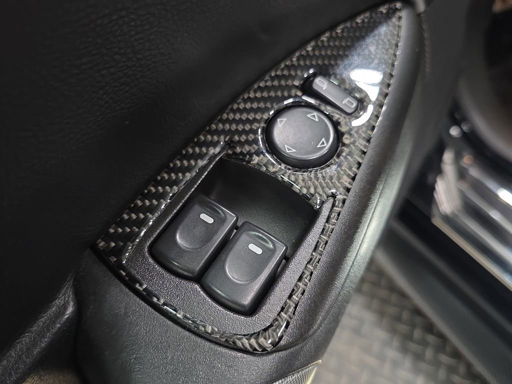 Used 2005 Chevrolet Corvette Coupe w/ Preferred Equipment Group image 19