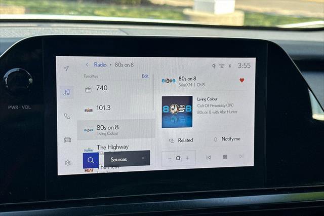 Certified 2024 Lexus UX 250h F Sport FWD image 21