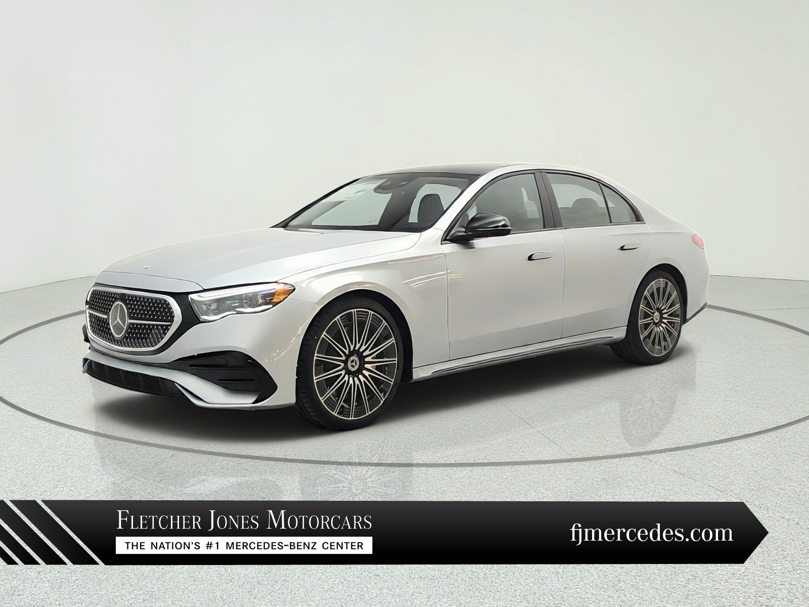 New 2027 Mercedes-Benz E 450 4MATIC Sedan image 1