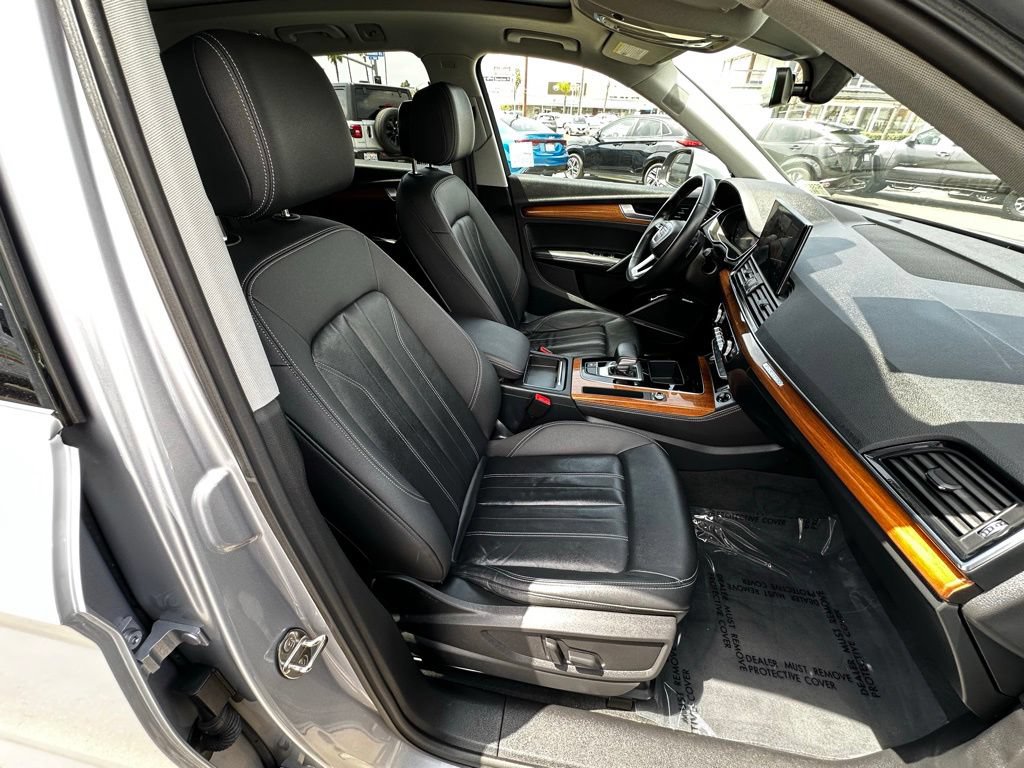 Used 2022 Audi Q5 2.0T Premium Plus AWD/4WD image 16