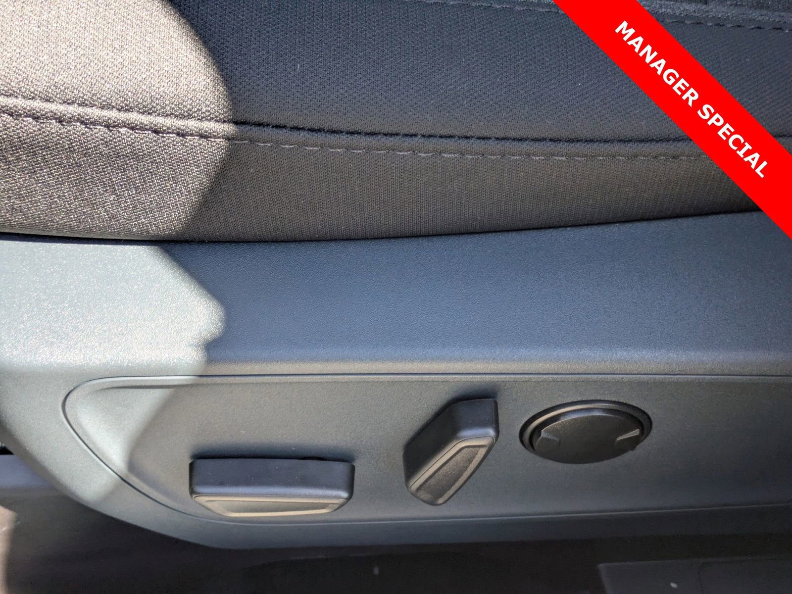 New 2025 Ford Maverick XLT w/ XLT Luxury Package image 20