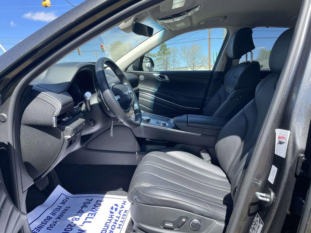 Used 2024 Genesis GV80 2.5T image 17