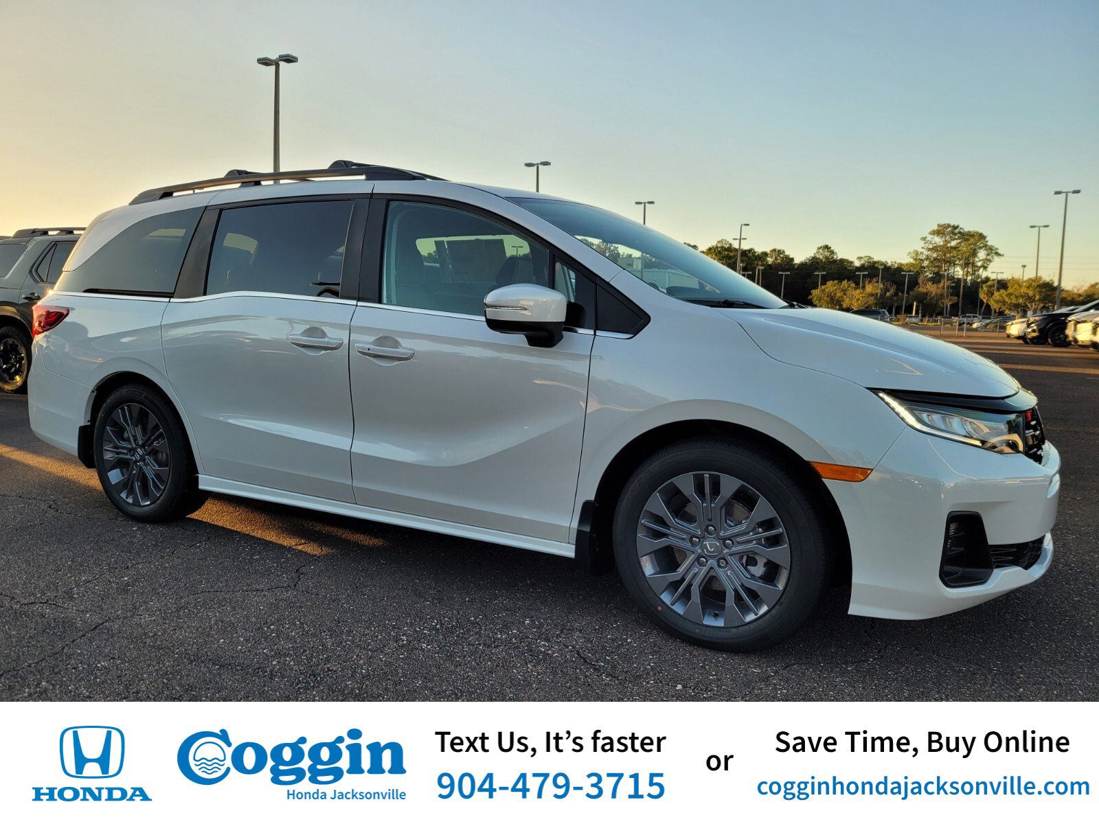 New 2026 Honda Odyssey Touring image 1