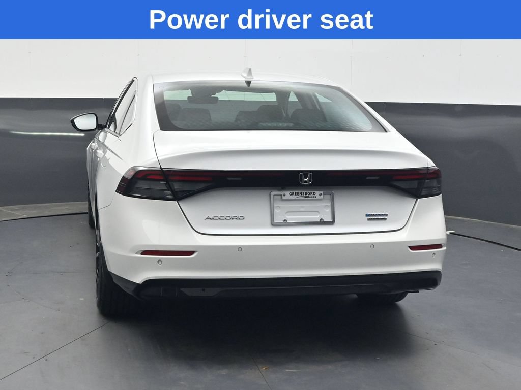 Used 2023 Honda Accord Touring image 5