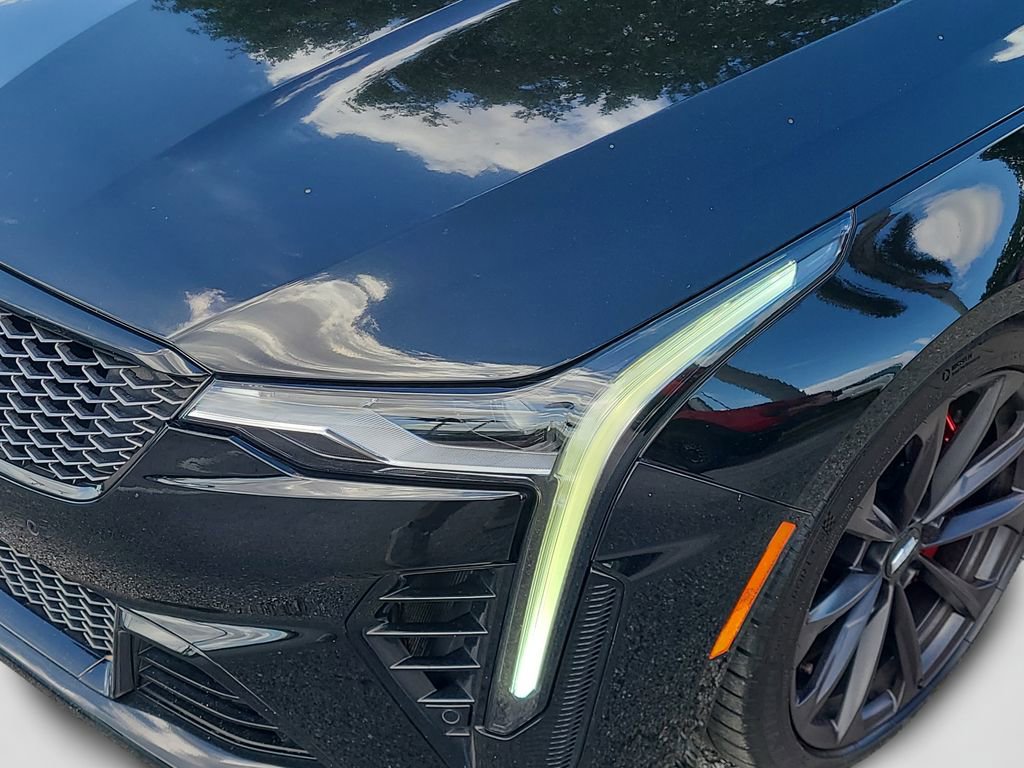 Used 2022 Cadillac CT4 V Blackwing w/ Technology Package image 10