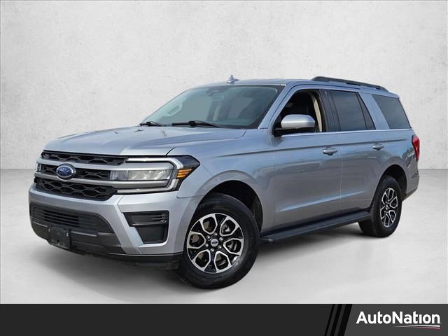 Used 2024 Ford Expedition XLT AWD/4WD image 1