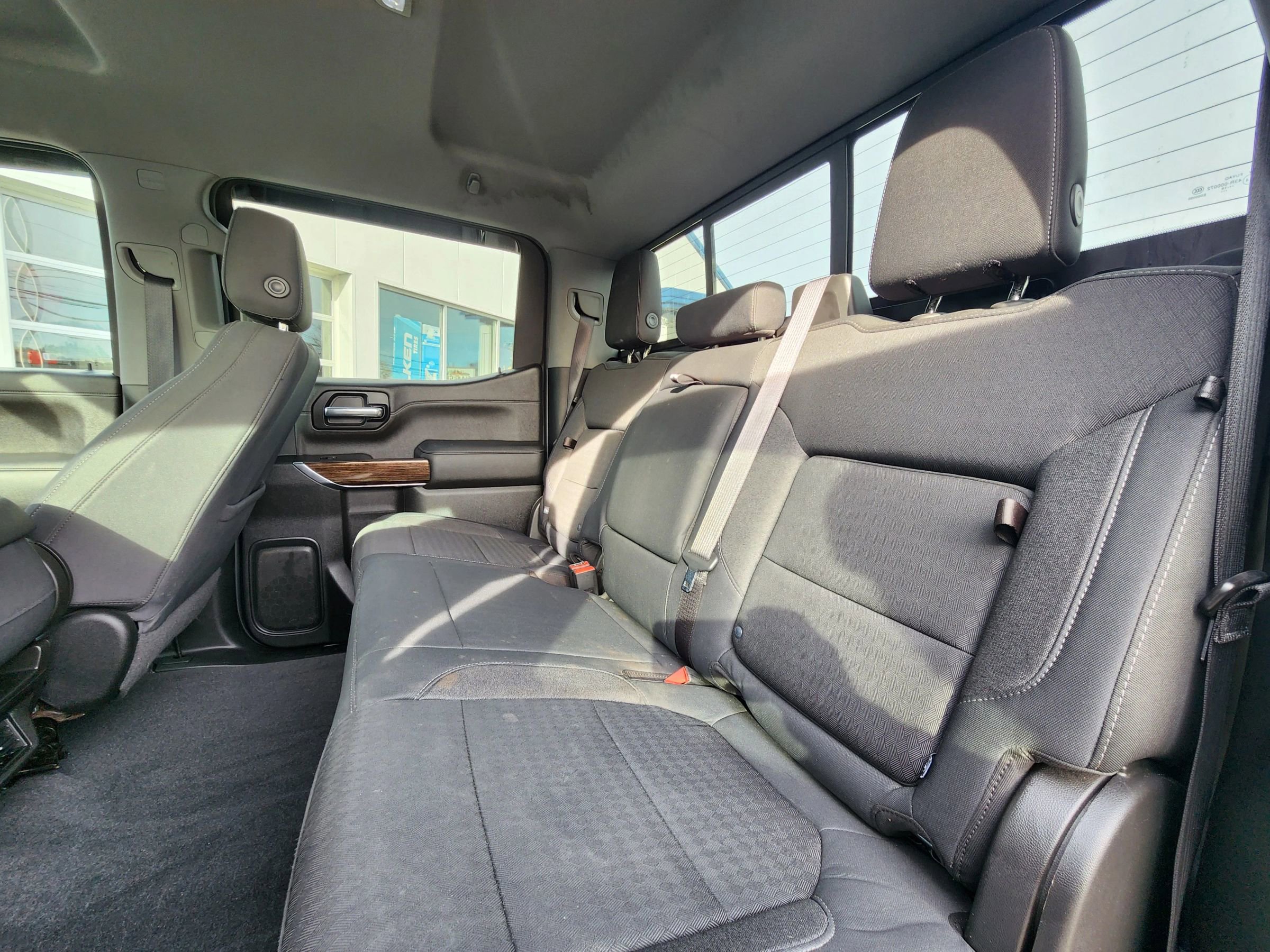 Used 2020 GMC Sierra 1500 SLE w/ SLE Value Package image 37