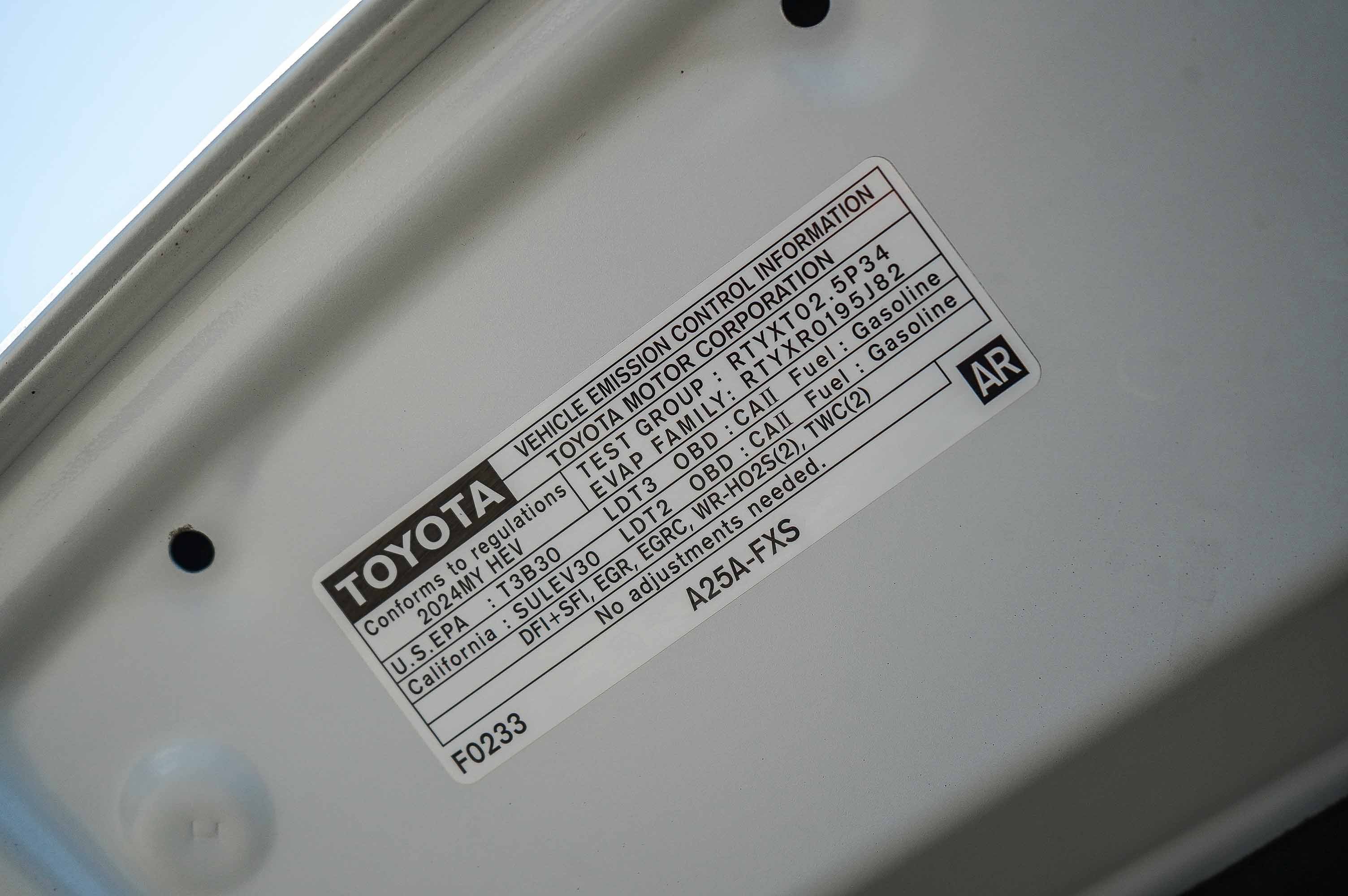 Certified 2024 Toyota Sienna Limited image 29