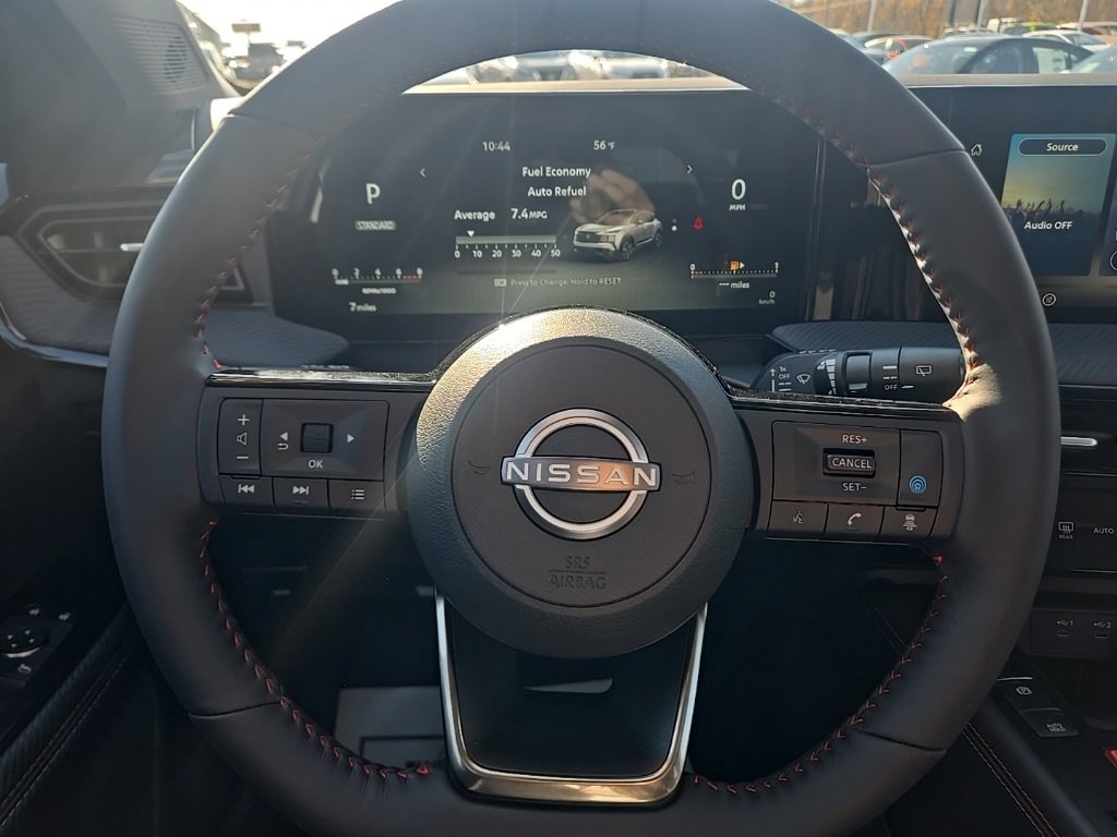 New 2026 Nissan Kicks SR image 14