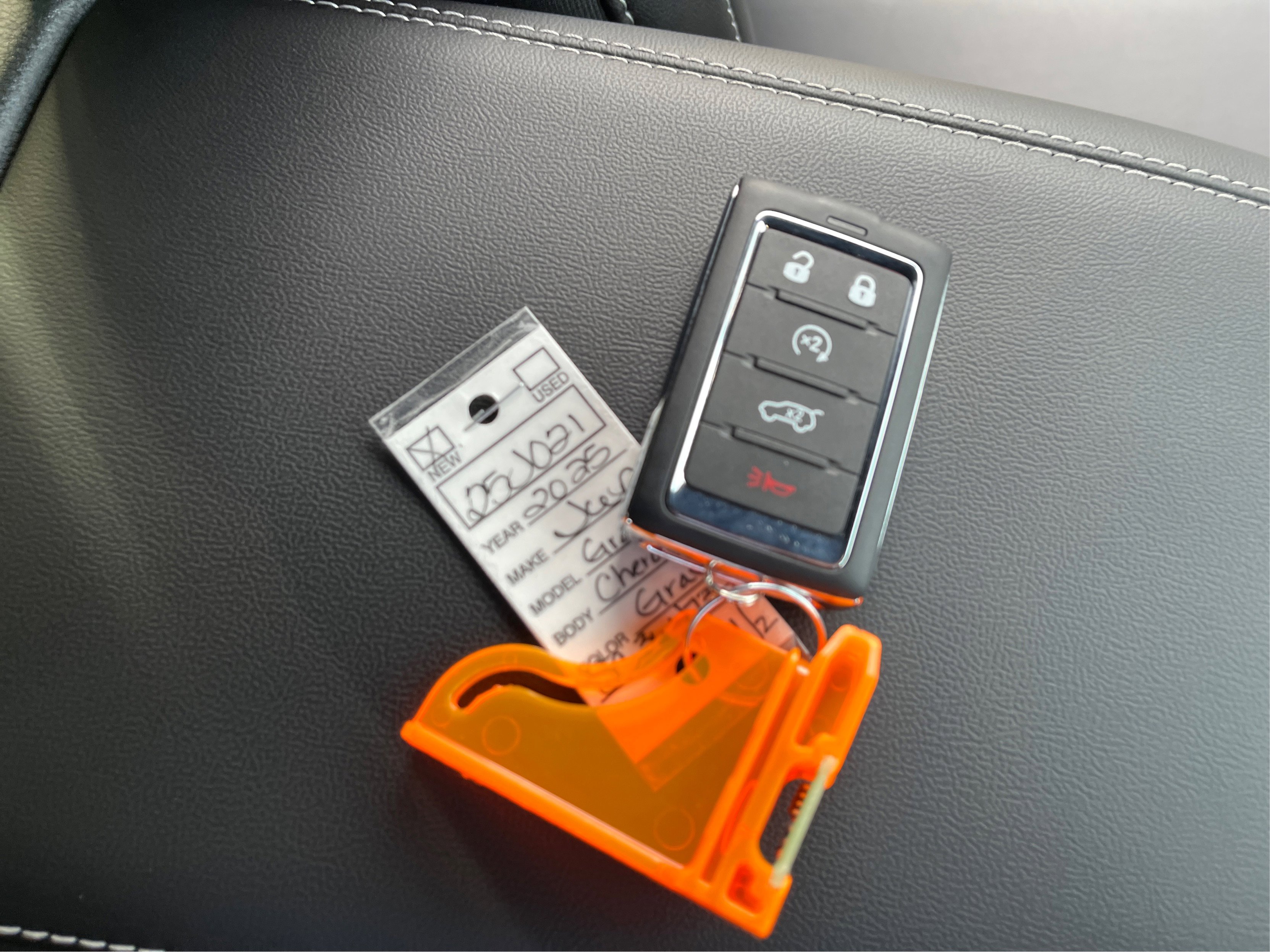 New 2025 Jeep Grand Cherokee Limited w/ Black Appearance Package image 61