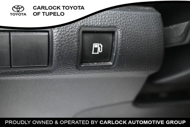 Used 2025 Toyota Corolla SE FWD image 21