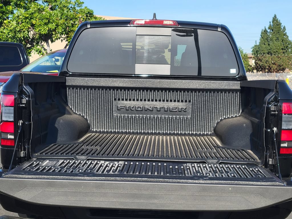 New 2026 Nissan Frontier SV w/ Tow Package RWD image 3