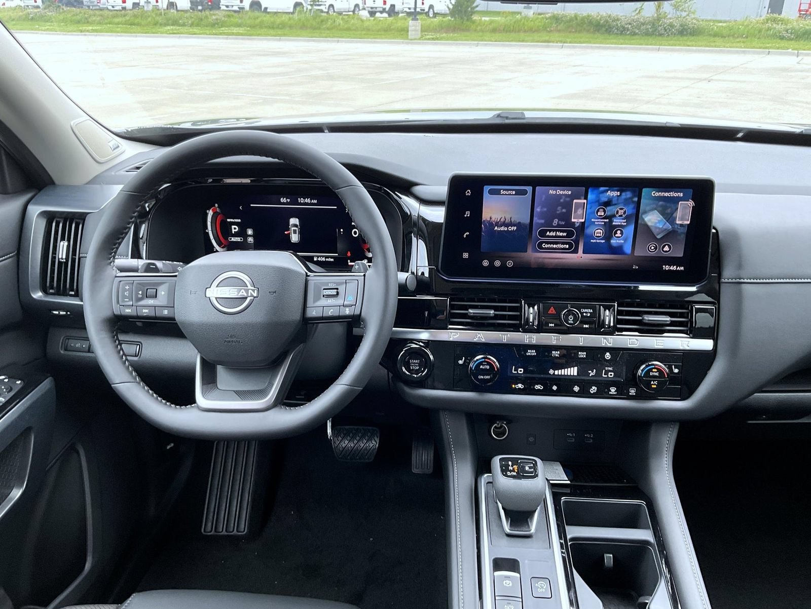 New 2026 Nissan Pathfinder SL w/ SL Premium Package AWD/4WD image 14