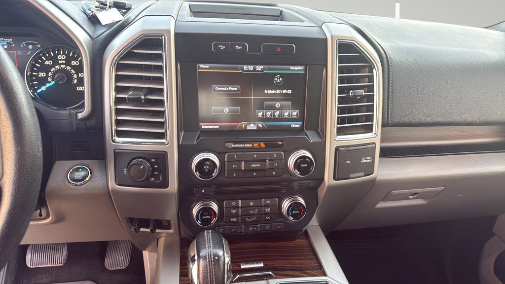 Used 2015 Ford F150 Lariat w/ Equipment Group 502A Luxury image 14