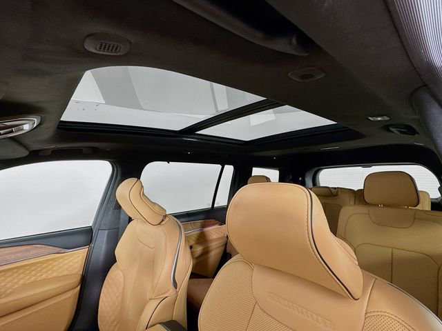 New 2025 Jeep Grand Cherokee L Summit image 26