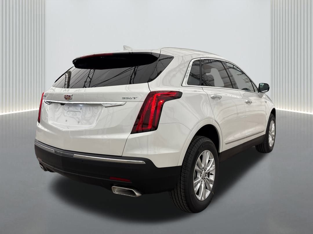 New 2025 Cadillac XT5 Luxury image 5
