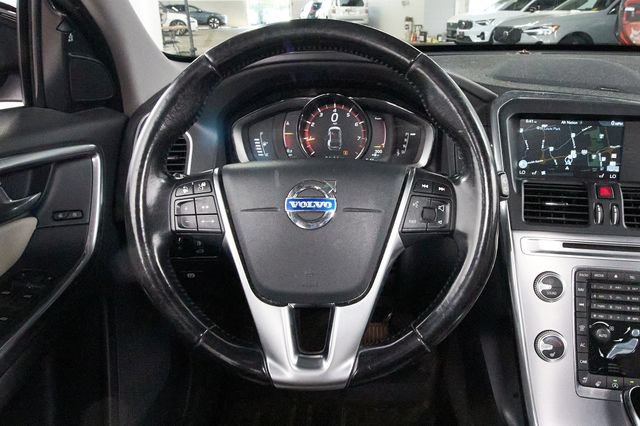 Used 2017 Volvo XC60 T6 Dynamic w/ Advanced Package AWD/4WD image 8